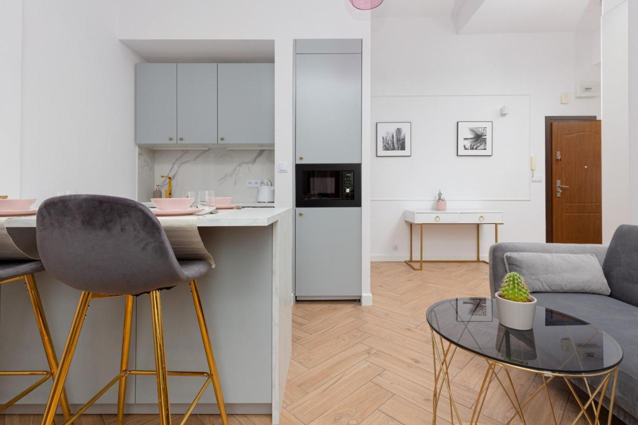 Praga Center Apartments By Noclegi Renters Warschau Buitenkant foto